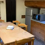 Flora Alpina Apartments-residenza Verdebjo * 格雷索圣尚