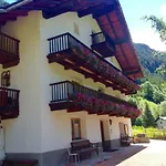 公寓 Flora Alpina Apartments-residenza Verdebjo