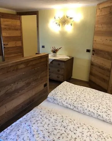 Flora Alpina Apartments-residenza Verdebjo アパート *