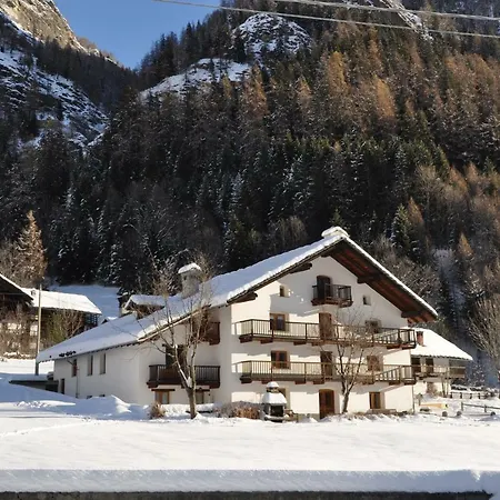 Appartamento Flora Alpina Apartments-residenza Verdebjo Gressoney-Saint-Jean