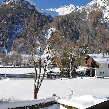 Flora Alpina Apartments-residenza Verdebjo Apartment